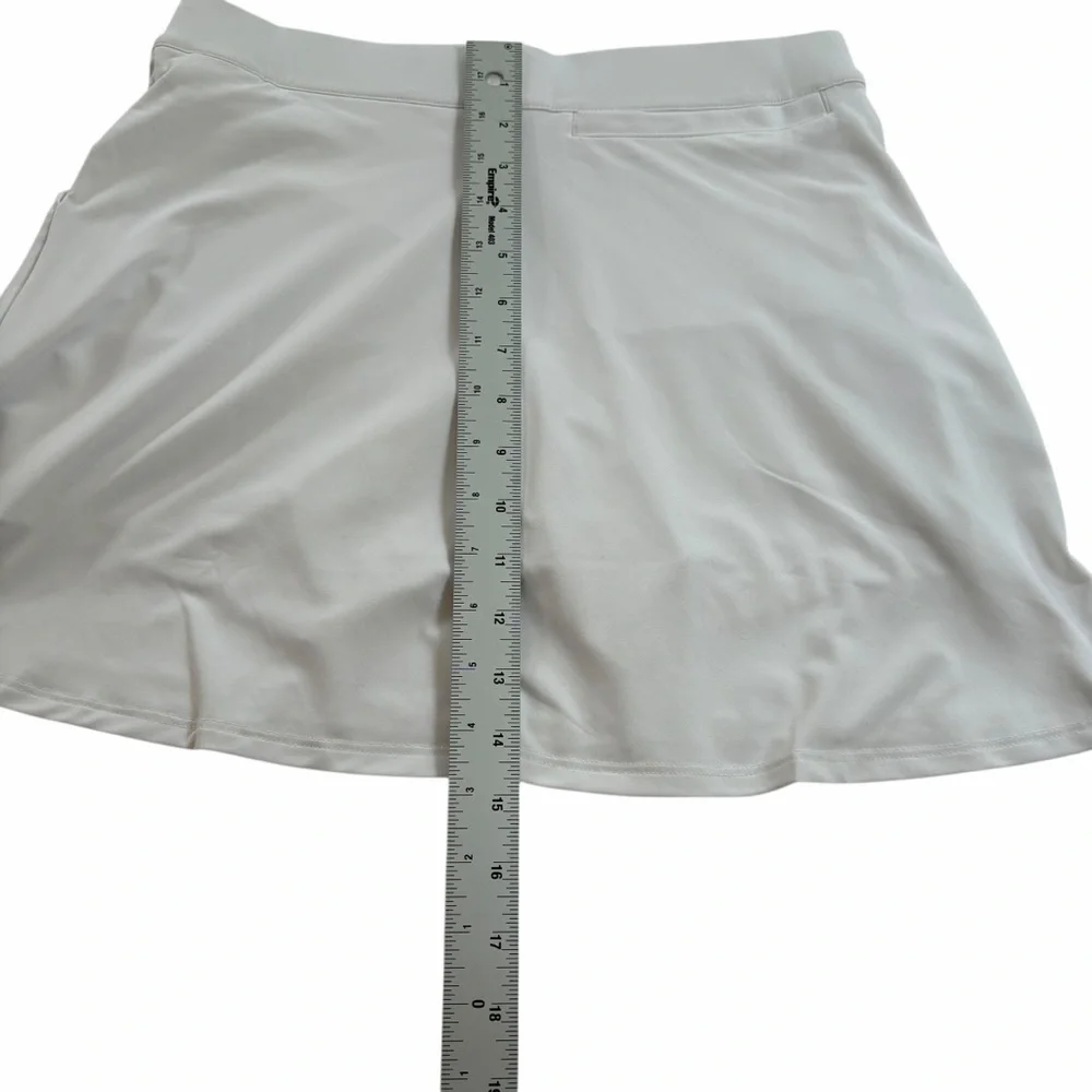 🤍 Peter Millar Women’s Performance Sally Skort | White | Size Small (NWT) 🤍